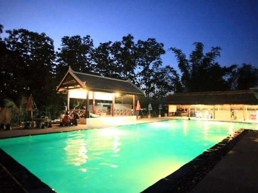 Luang Prabang Chanon Hotel Üdülőközpont