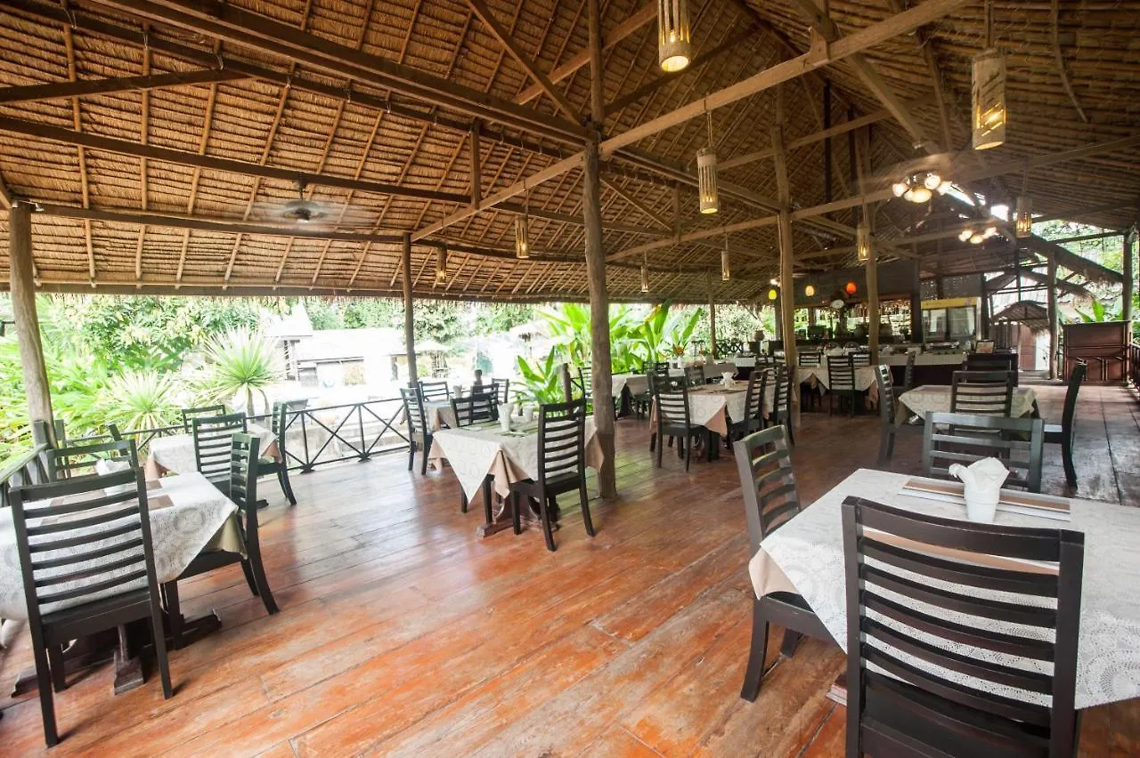 Luang Prabang Chanon Hotel Üdülőközpont Luangprabang