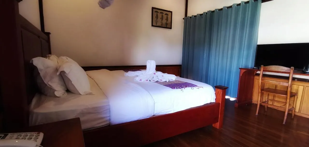Luang Prabang Chanon Hotel 4*, Luangprabang
