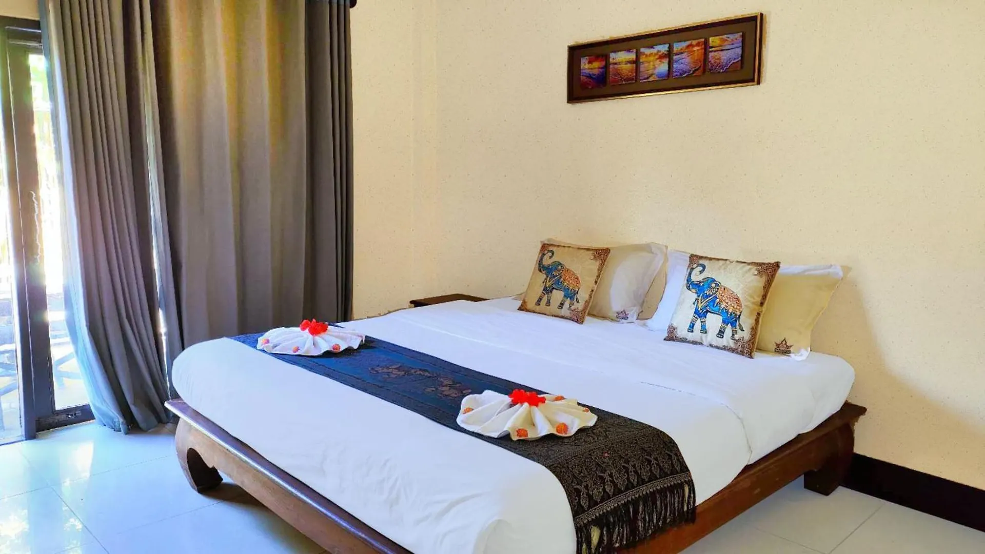 Luang Prabang Chanon Hotel Laos