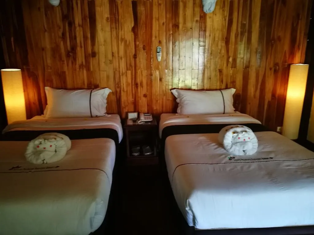 Luang Prabang Chanon Hotel 4*, Luang Prabang Laos