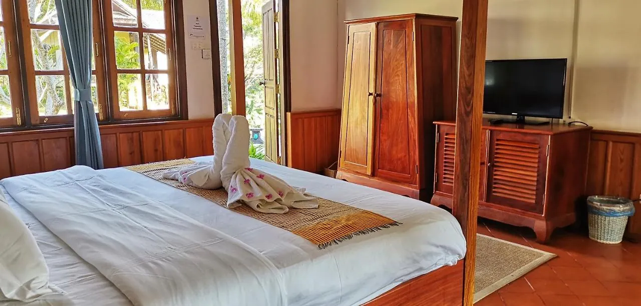 Luang Prabang Chanon Hotel 4*, Luang Prabang